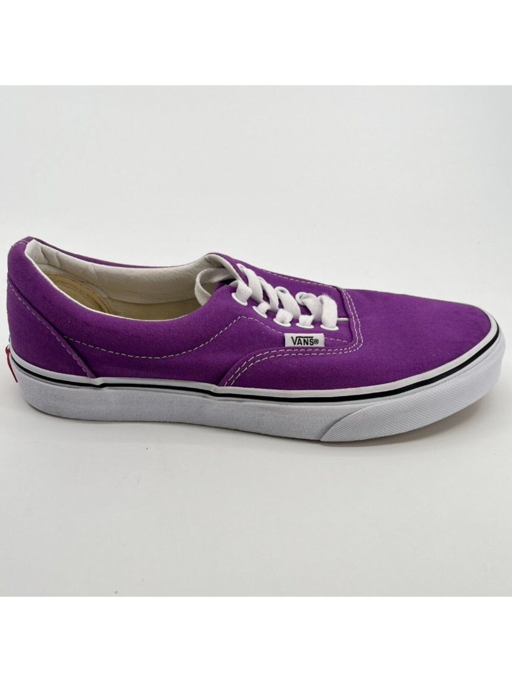 Vans Era Low Womens Size 8.5 Mens 7 Purple White Athletic Skate Shoes Sneakers